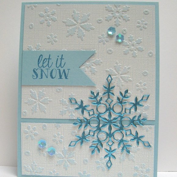 Darice 4” x 6” embossing folder - SNOWFLAKE BACKGROUND - Picture 7 of 8
